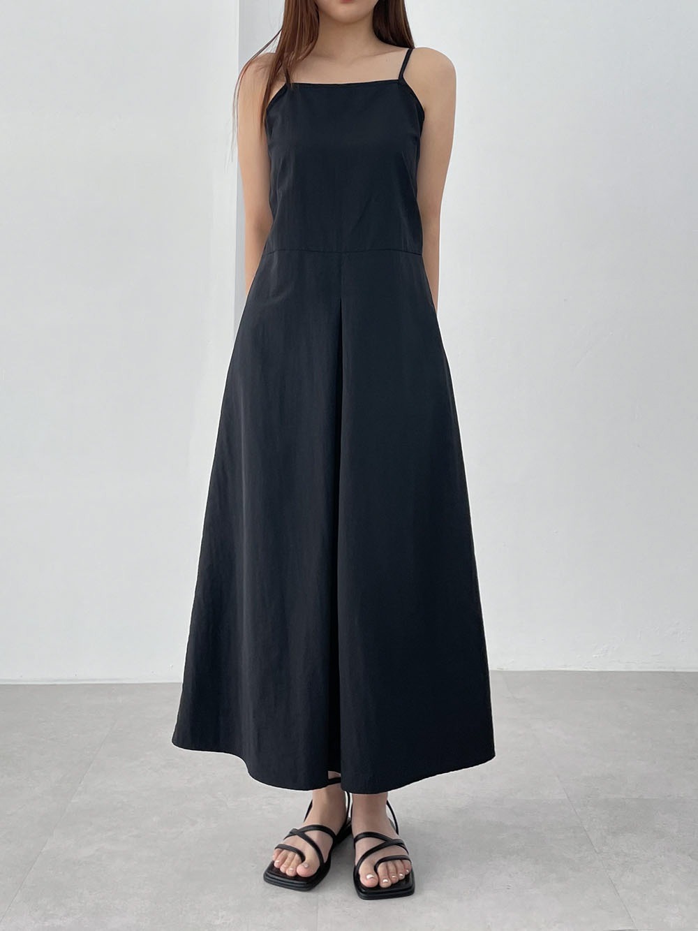 simple sleeveless dress (2color)