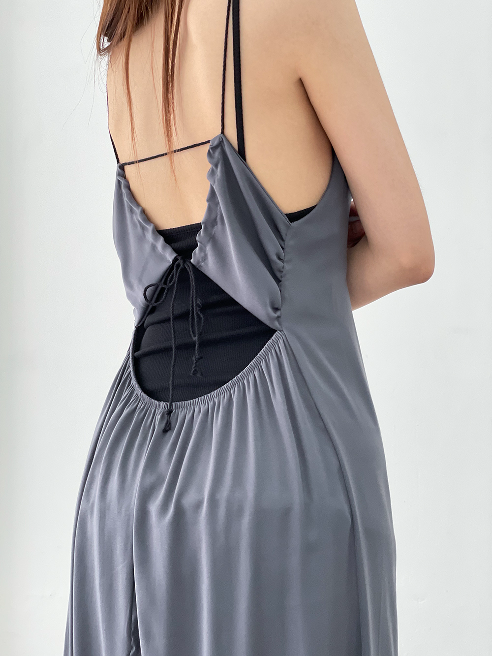 silky v-neck strap dress (3color)