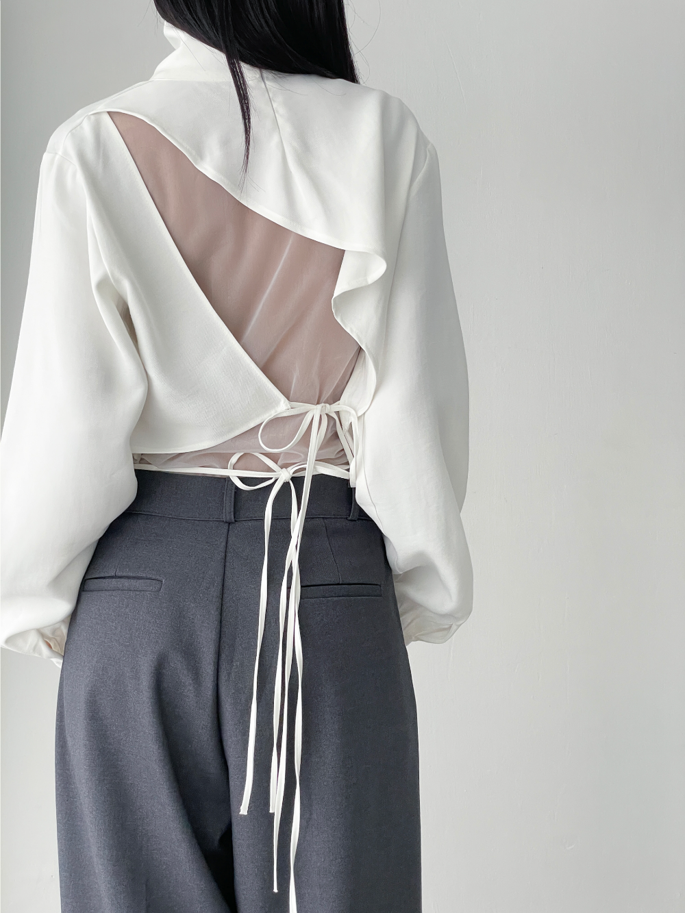 flow back slit blouse (2color)