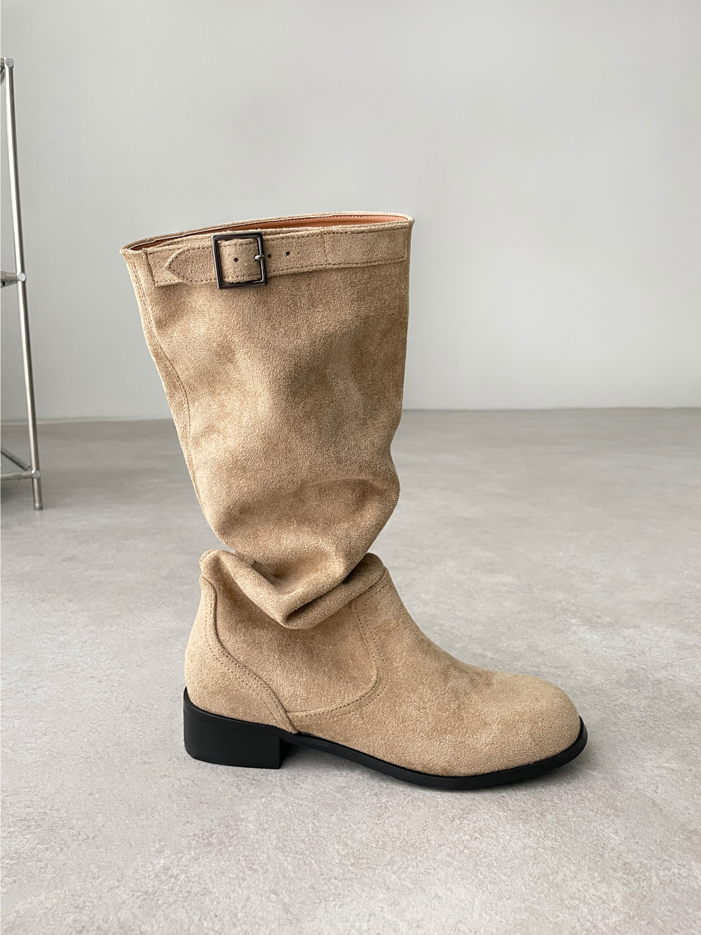 round suede buckle boots (2color)