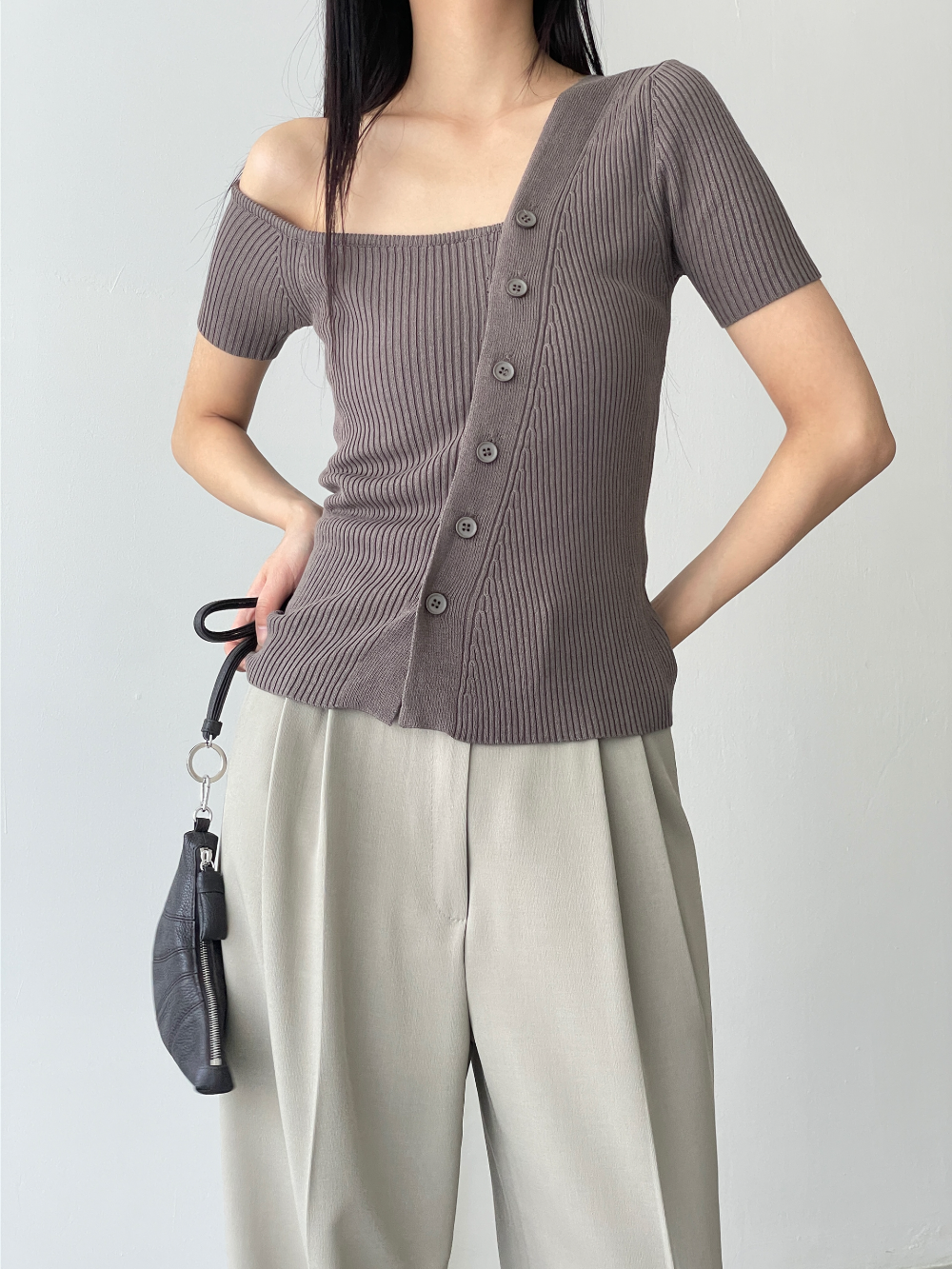 half shoulder button knit (3color)